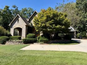 1067 Glenwood Dr - Photo 1 of 1