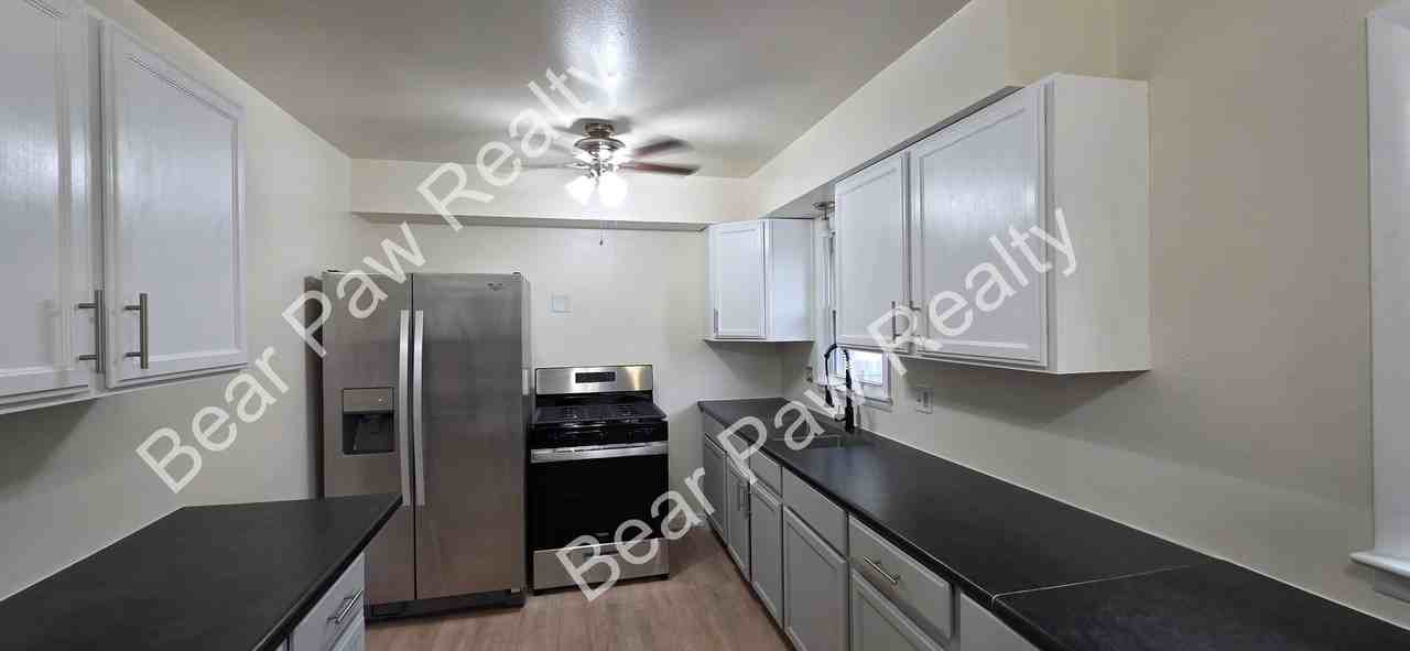4738 Greybull Ave - Photo 5 of 17