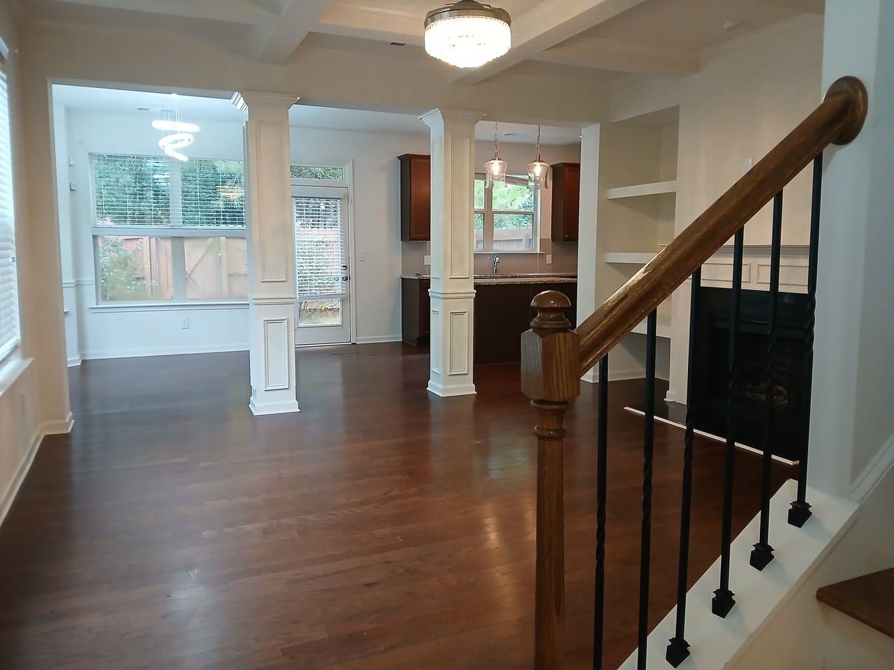 5531 Radford Loop - Photo 4 of 38