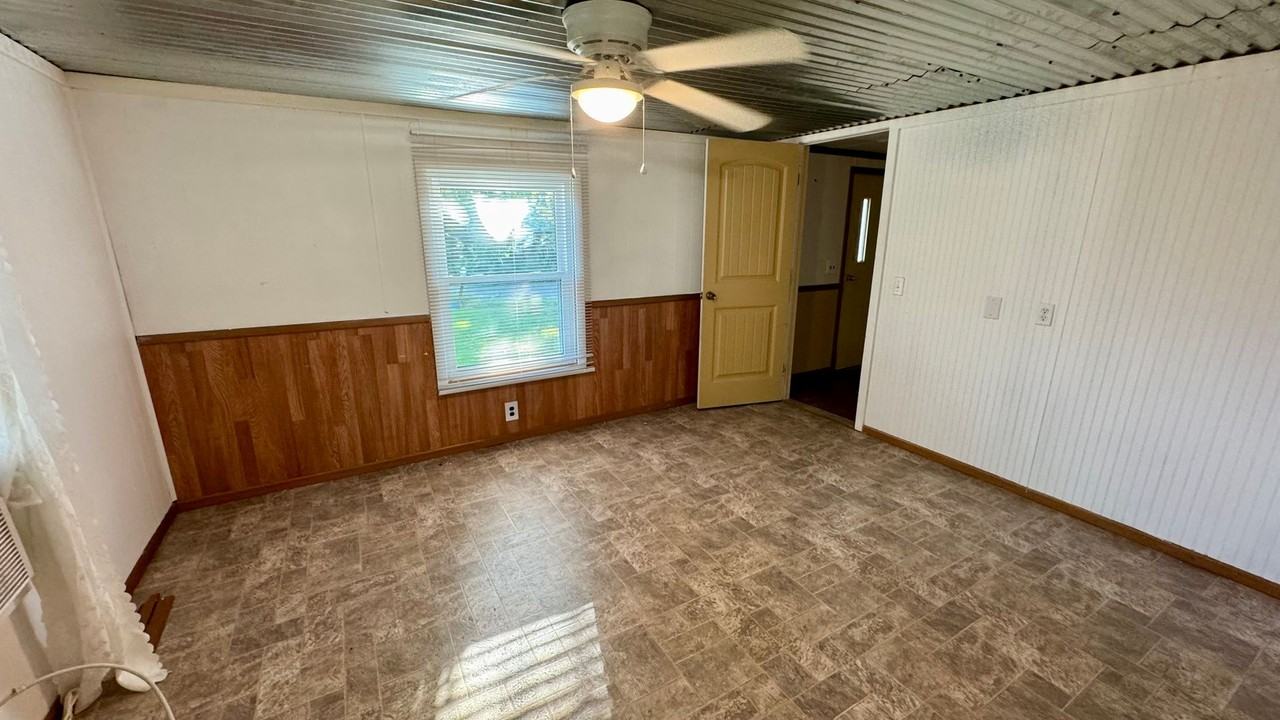 238 Cedar Tree Dr - Photo 6 of 19