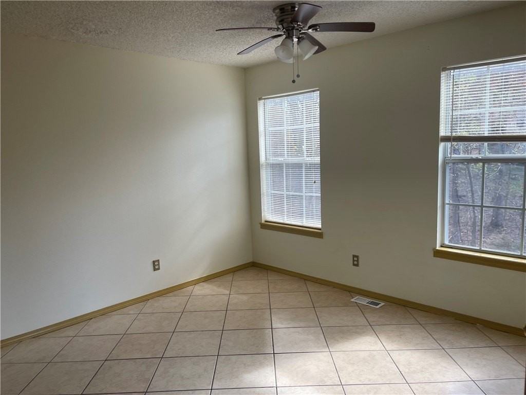 4 Iris Way #A - Photo 3 of 8