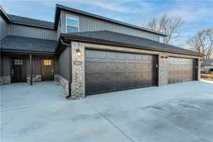 featured image of 505 W Arkansas St