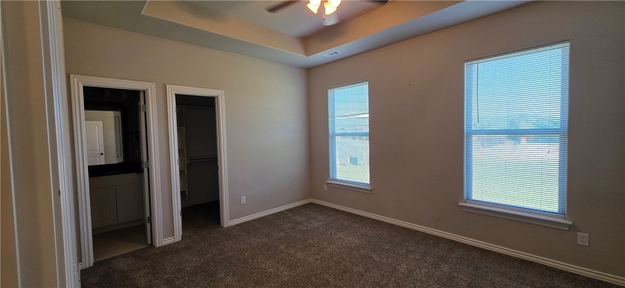 340 Brigade Blvd - Photo 4 of 9