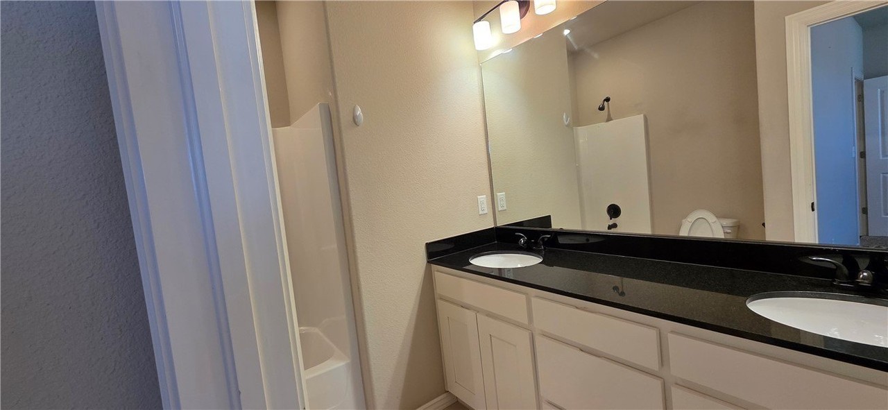 340 Brigade Blvd - Photo 5 of 9