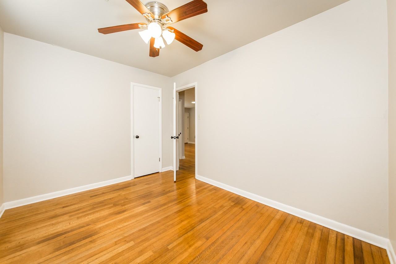 221 N Fillmore St #1 - Photo 7 of 11