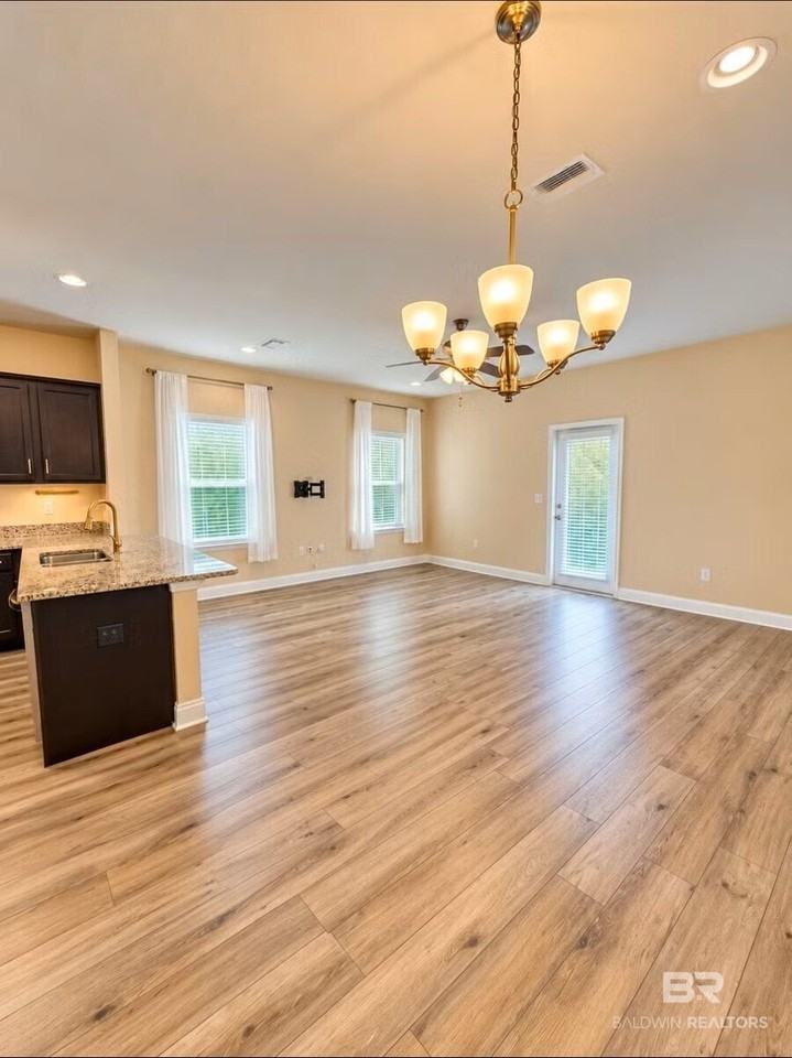 6788 Spaniel Dr - Photo 7 of 21