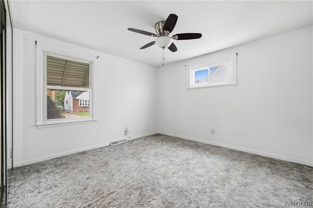 119 Wagner Ave - Photo 5 of 12