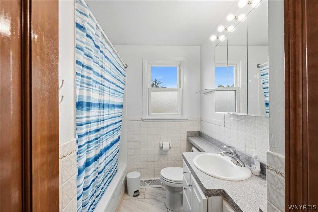 119 Wagner Ave - Photo 7 of 12