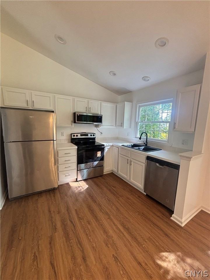 9599 Clarecastle Path - Photo 4 of 21