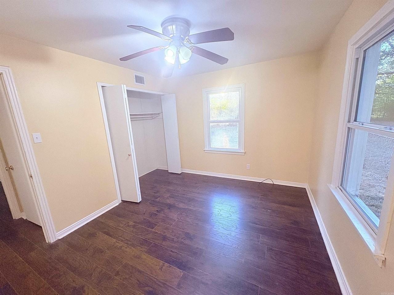 4719 West St - Photo 7 of 13