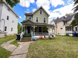 featured image of 321 Washburn St