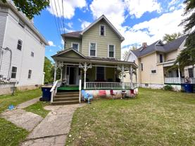 321 Washburn St - Photo 1 of 1
