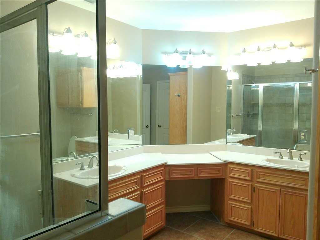 2514 Windblown Dr - Photo 7 of 12