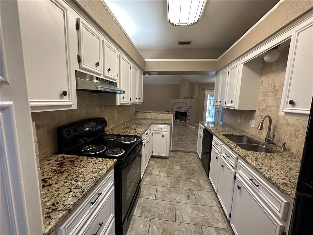 4525 Wapentate Dr - Photo 2 of 18