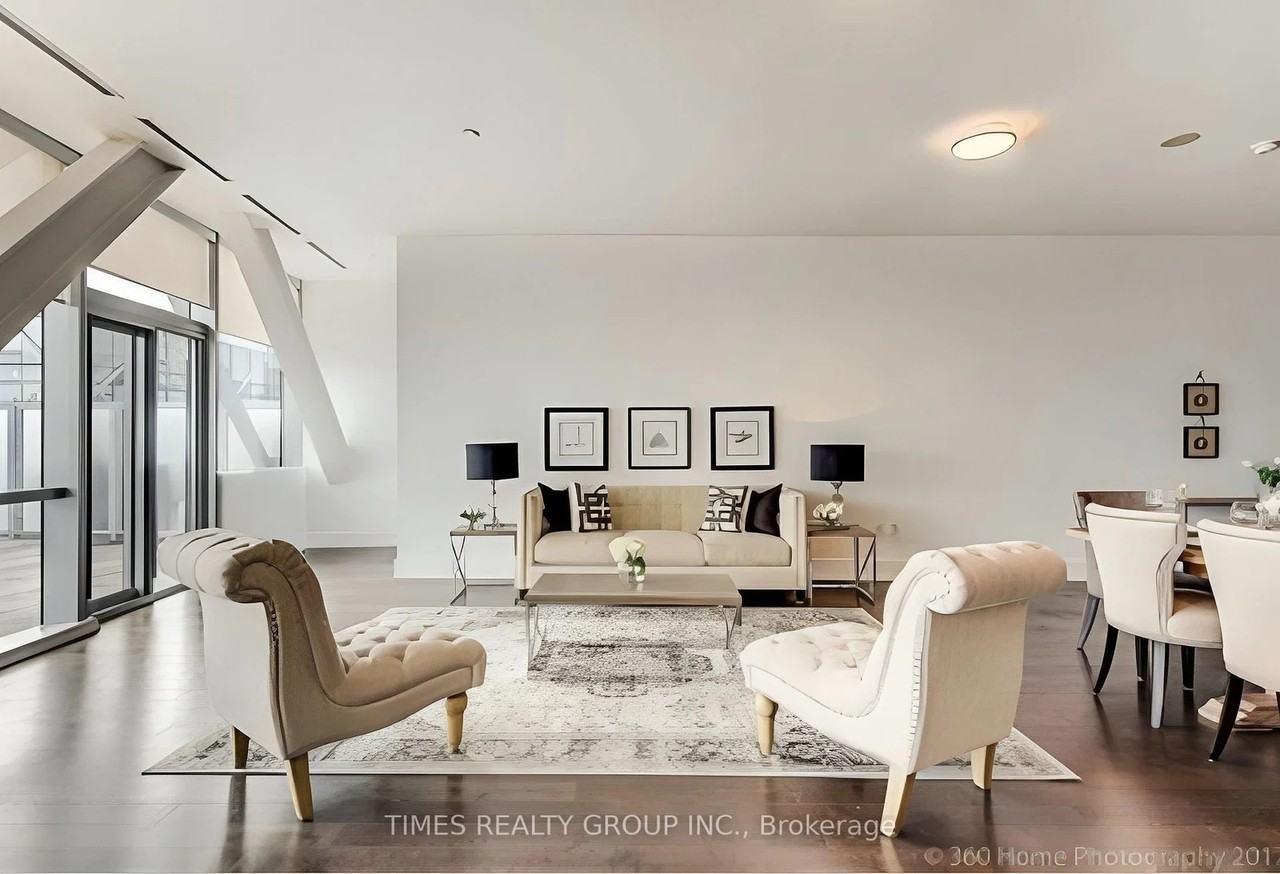39 Queens Quay East #PH