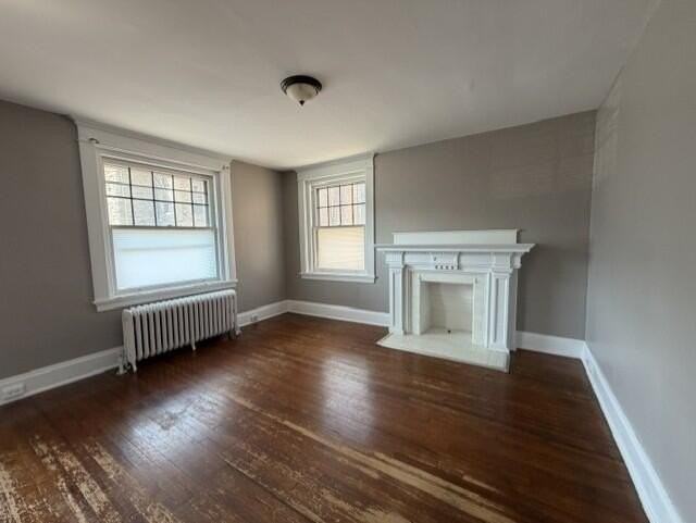 439 Somerset St - Photo 2 of 17