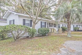 1102 Hillside Dr #1 - Photo 1 of 1