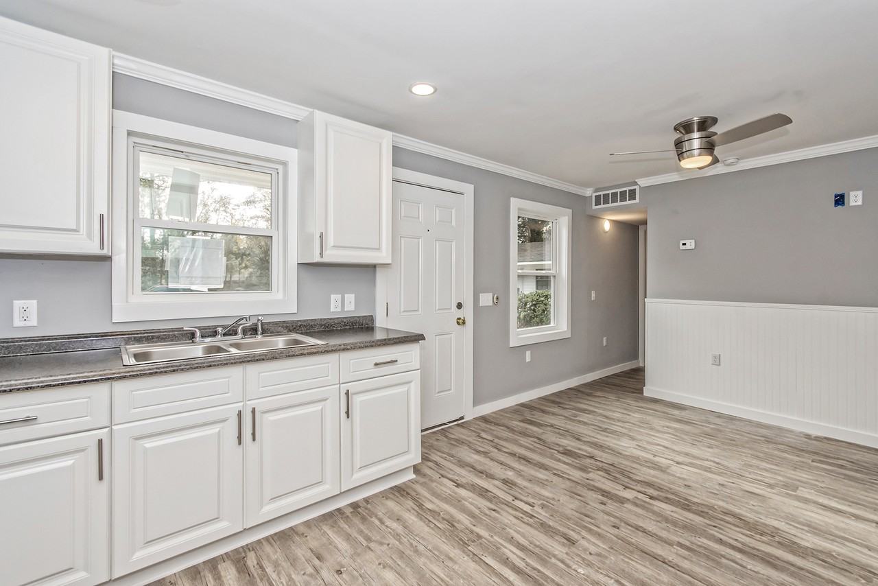 1102 Hillside Dr #1 - Photo 2 of 11