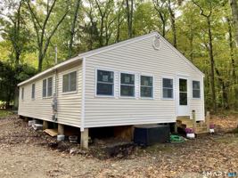 featured image of 44 Liz Rd
