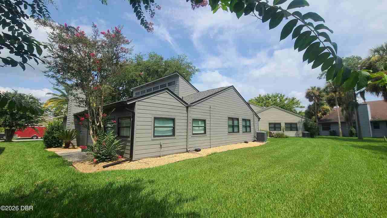 176 Gull Cir N - Photo 5 of 18