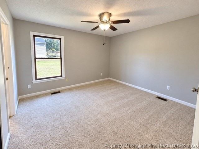4400 Ivory Ct - Photo 4 of 11