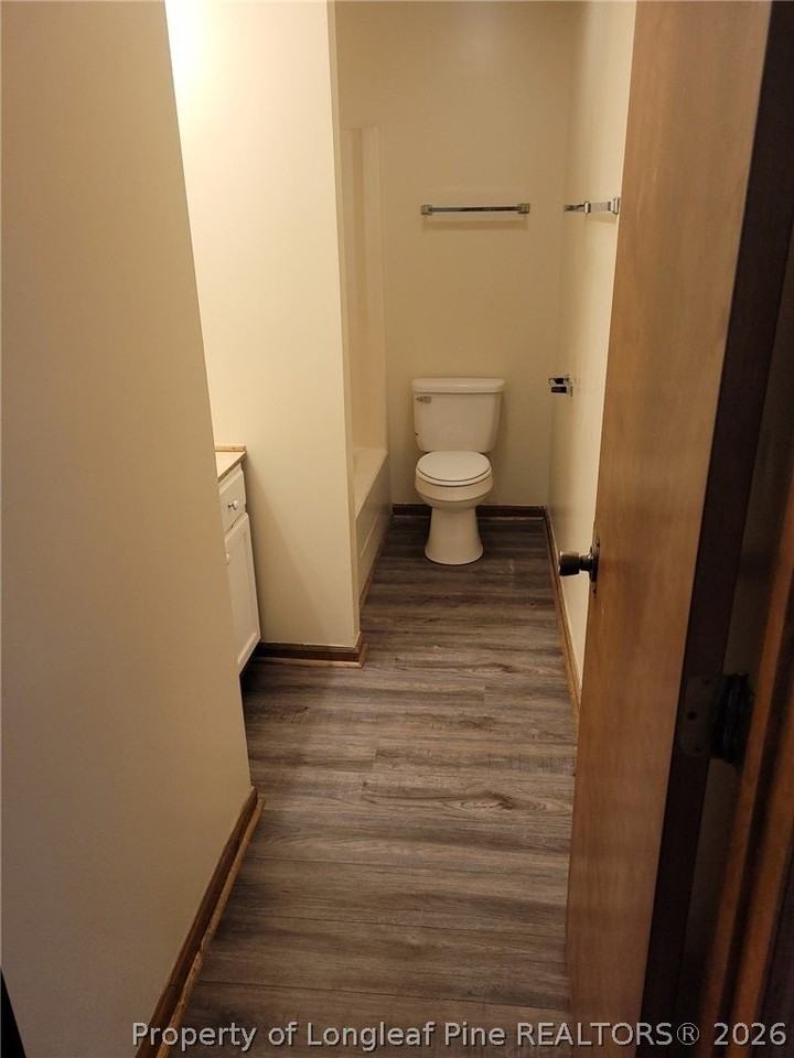 700 N Roberts Ave #202C - Photo 4 of 8
