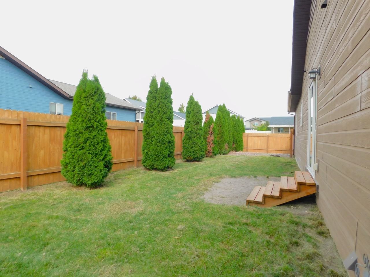 275 Westland Dr #1 - Photo 3 of 20