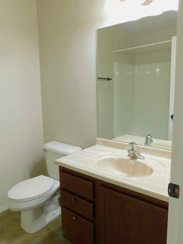 275 Westland Dr #1 - Photo 4 of 20