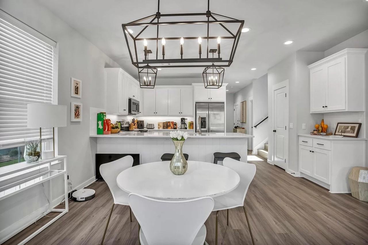 2318 S 4th St #1 - Photo 5 of 16