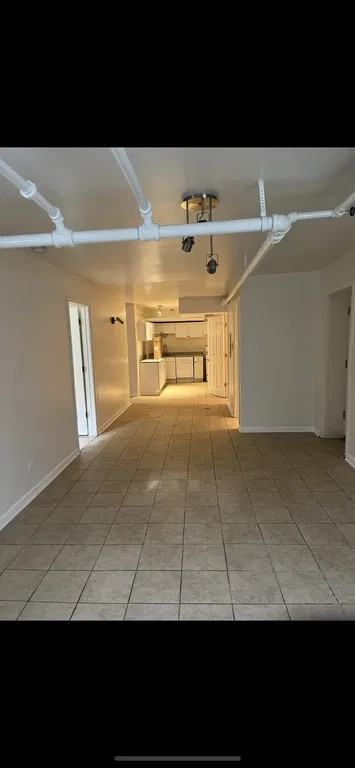 6103 South Washtenaw Avenue #B - Photo 6 of 8