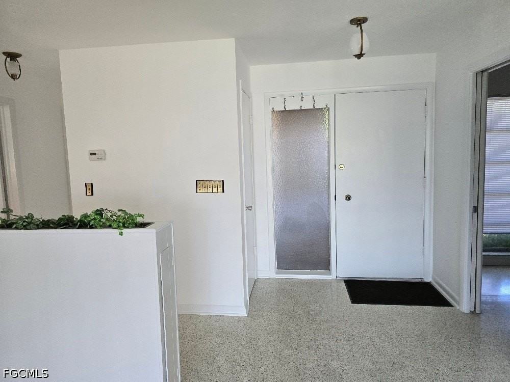 2829 Se 17th Ave - Photo 7 of 29