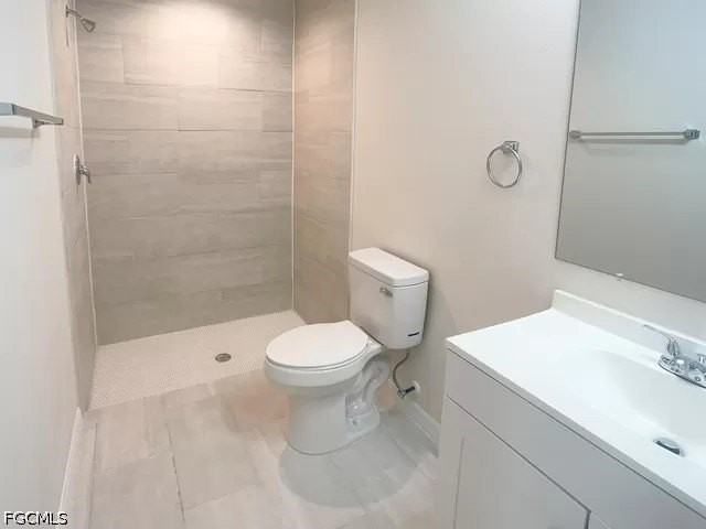 4338 Santa Barbara Blvd - Photo 5 of 10