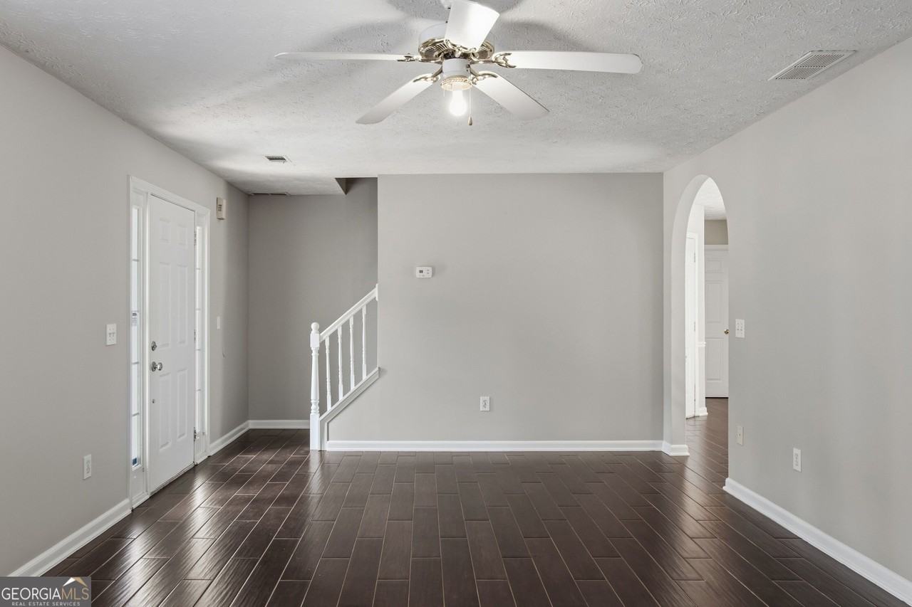 1815 Alcovy River Dr - Photo 6 of 18