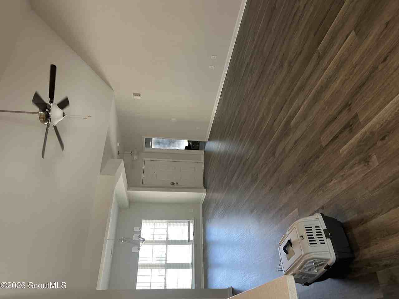 181 Acorn Dr - Photo 2 of 21
