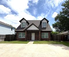 featured image of 1105 Carolina St #1