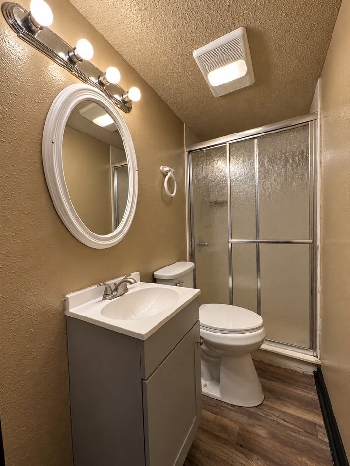 1843 France St #1843 - Photo 5 of 11