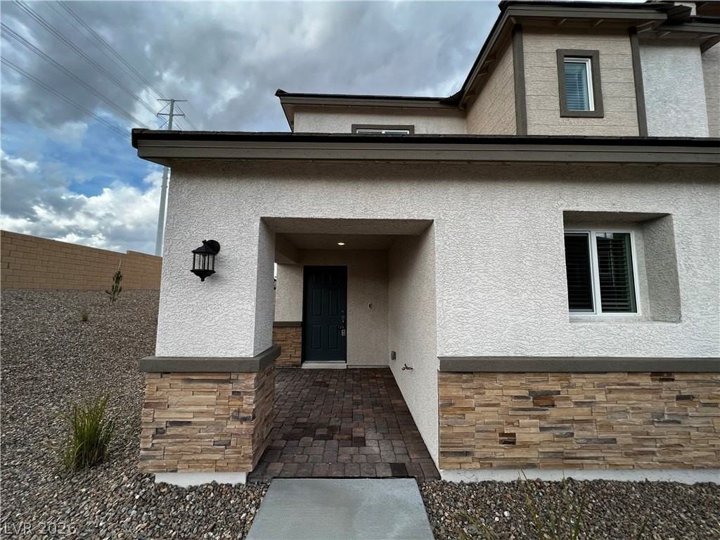 10779 Purdy Ct - Photo 2 of 31