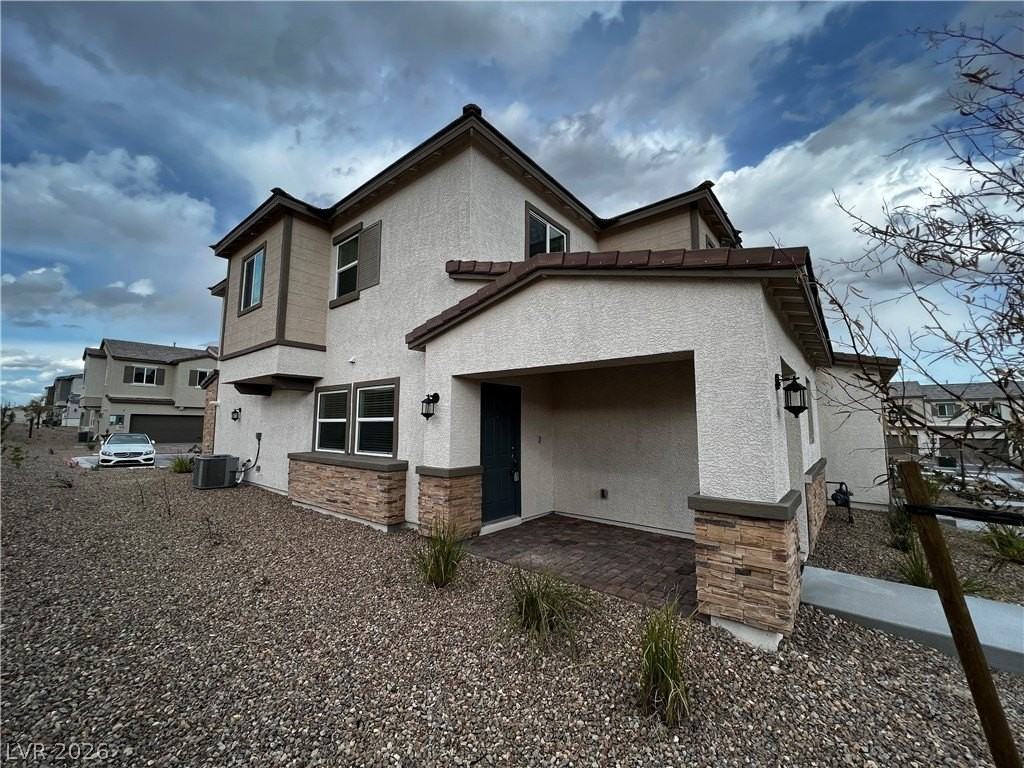 10779 Purdy Ct - Photo 3 of 31