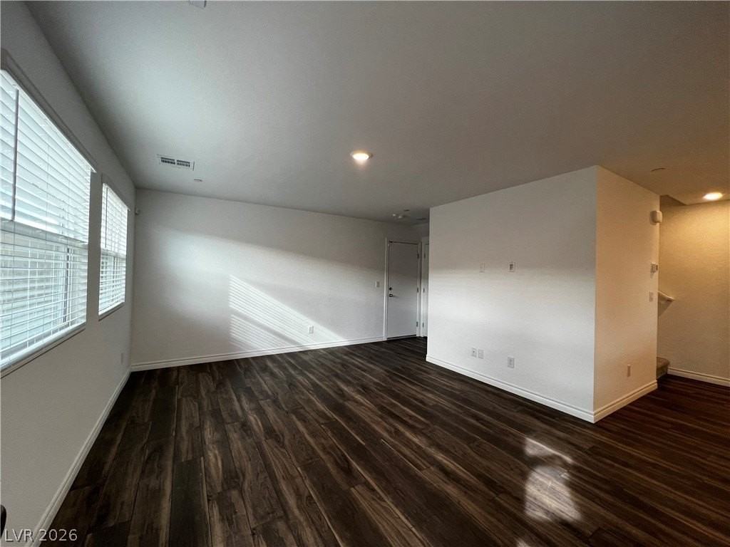 10779 Purdy Ct - Photo 5 of 31