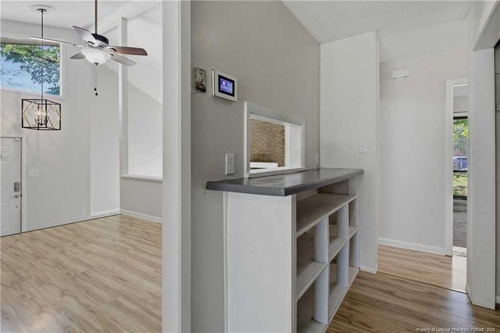 905 Bucknell Rd #BB - Photo 7 of 30