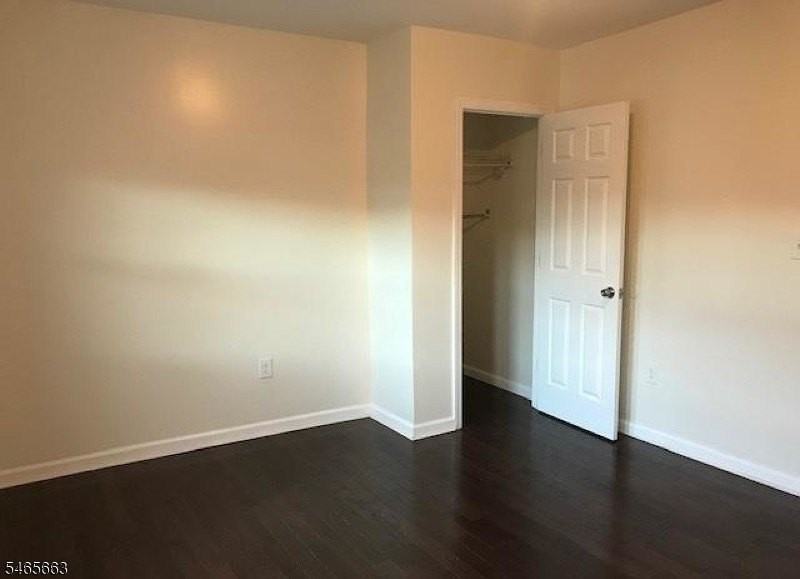 290 N 6th St #3 - Photo 6 of 16