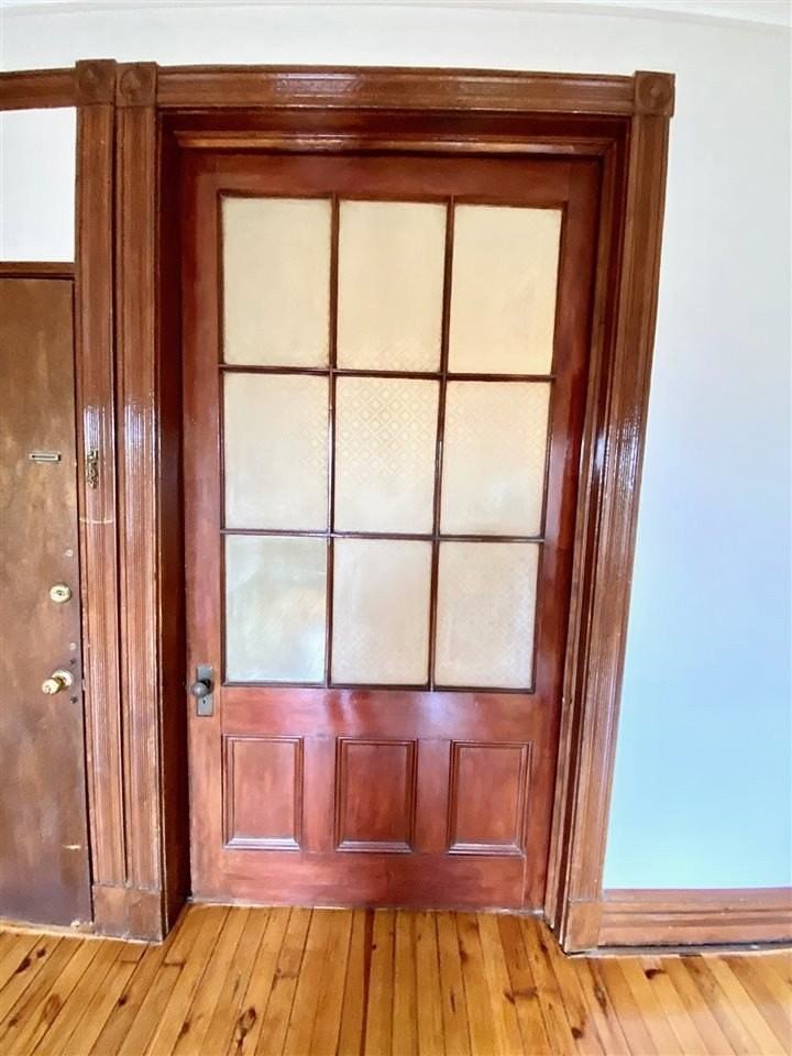 206 7th St #3R - Photo 5 of 15
