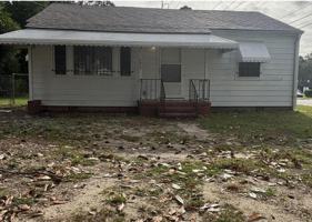 featured image of 2820 Anne St