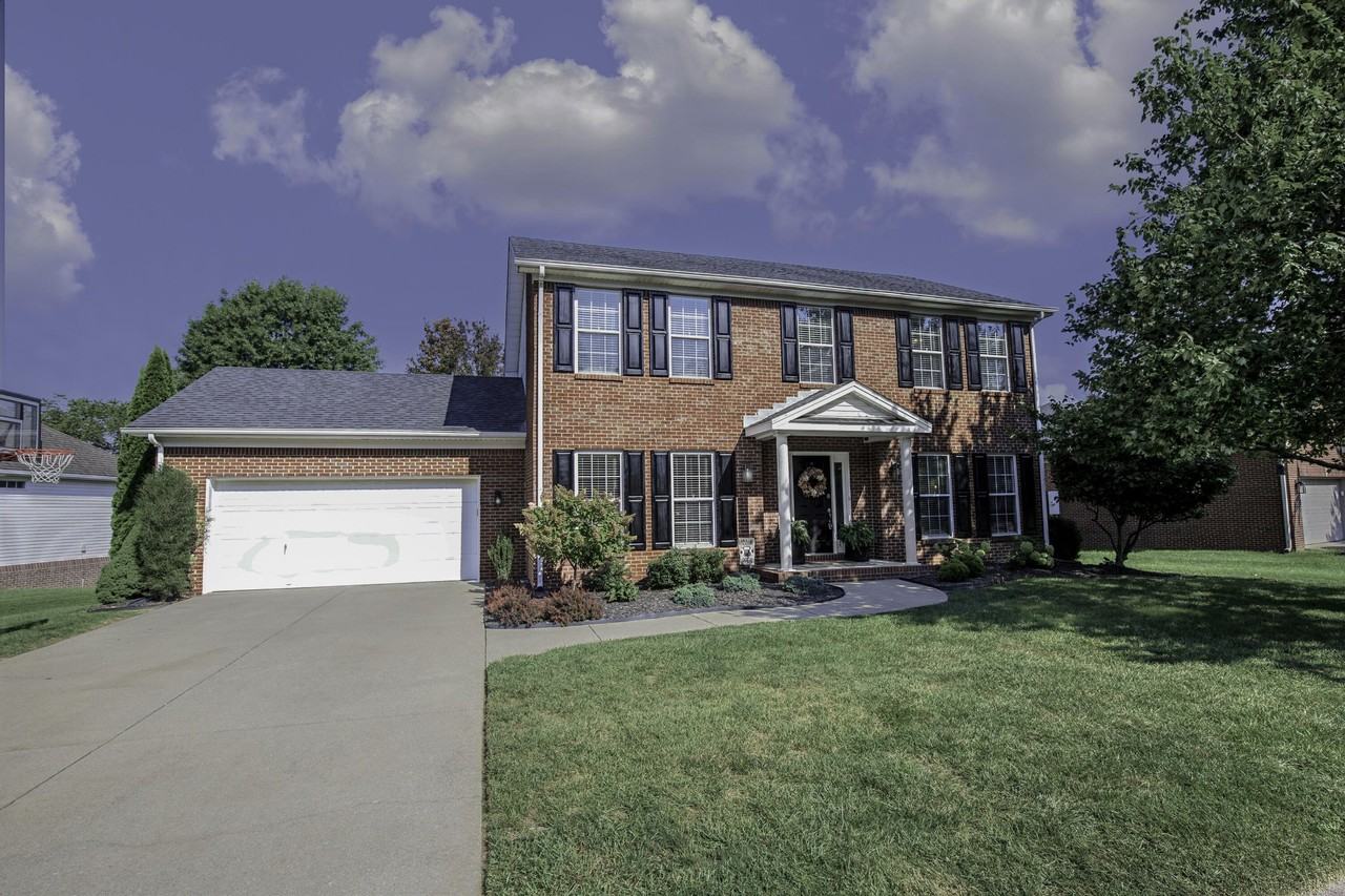 308 S Hill Rd - Photo 2 of 34