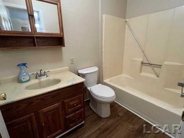 116 West St #A4 - Photo 5 of 8