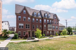 featured image of 15948 Chieftain Ave