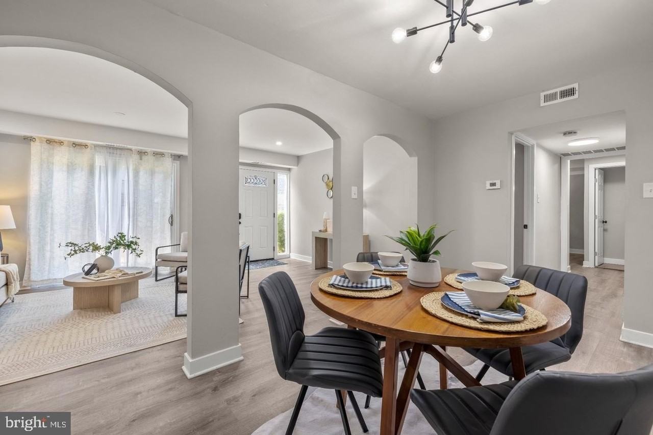 2302 Sun Valley Cir - Photo 4 of 18