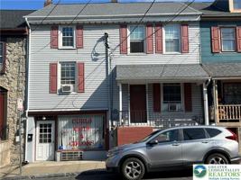 featured image of 127 E Main St