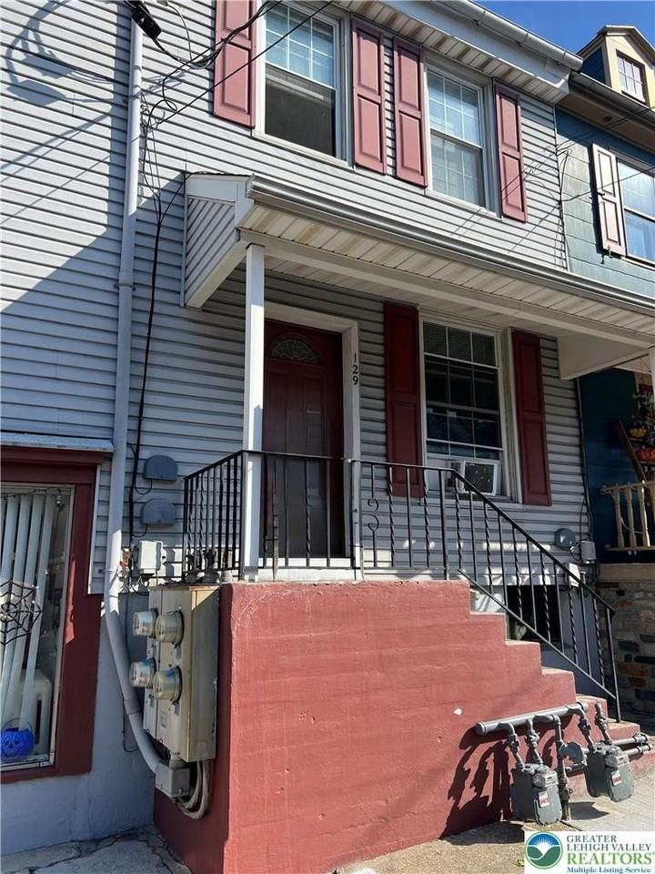 127 E Main St - Photo 3 of 21