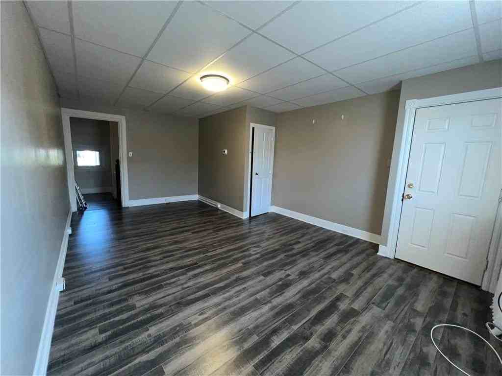 127 E Main St - Photo 5 of 21